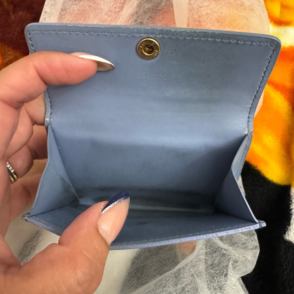Louis Vuitton Light blue Embossed patent leather Wallet - Picture 5 of 6